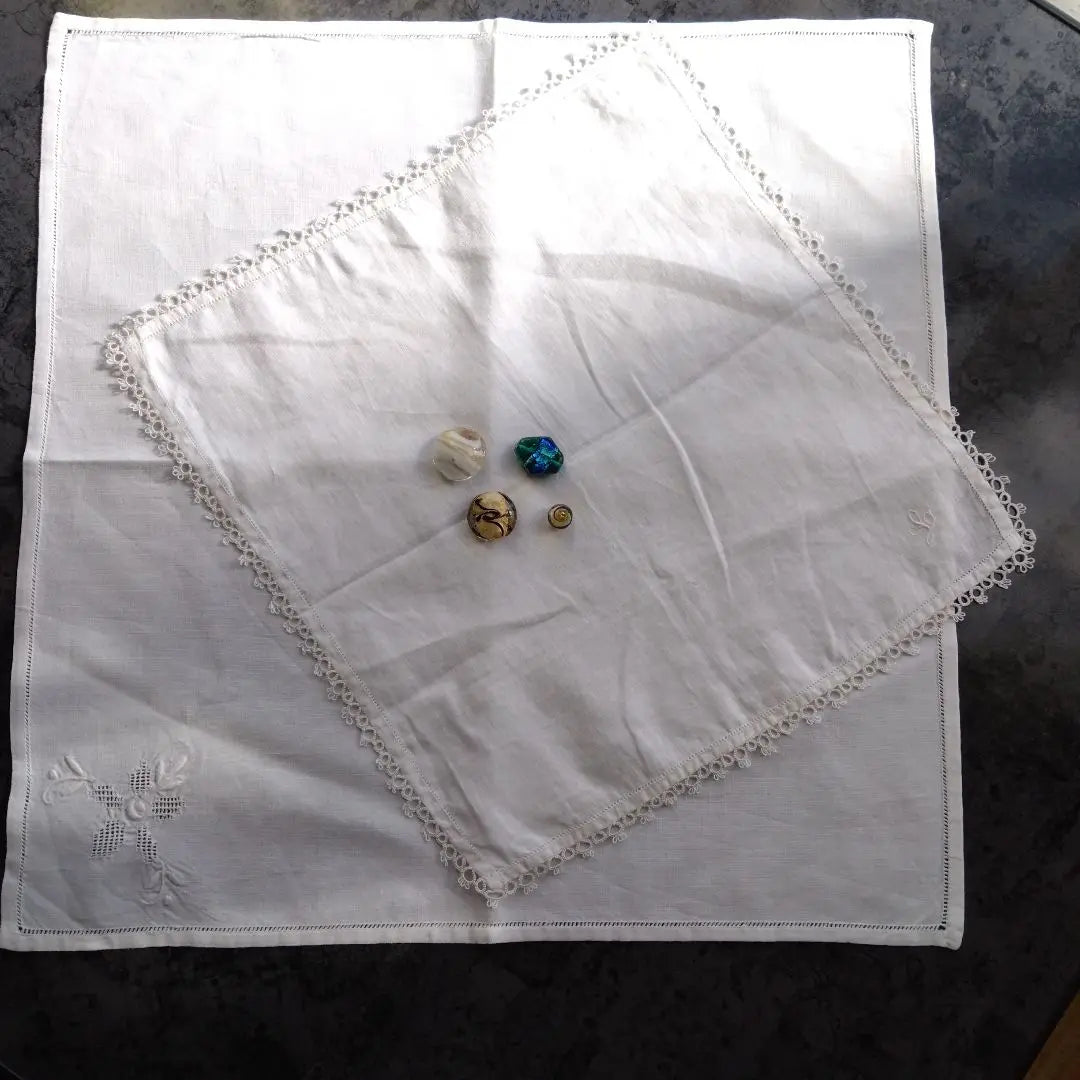 Antique napkin vintage Venetian bead set flea market Italian products exhibition