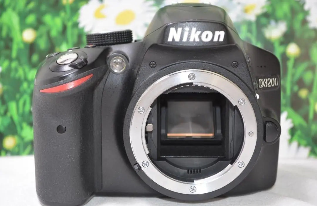 ❤Nikon D3200❤High-quality SLR❤Recommended for beginners❤Use it immediately!