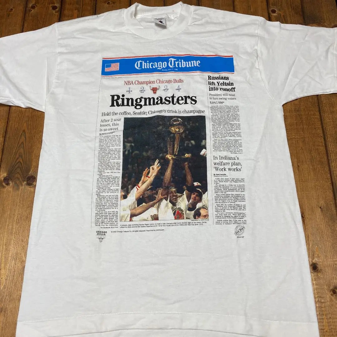 CAMISETA VINTAGE DE LOS CHICAGO BULLS TRIBUNE | CAMISETA VINTAGE DE LOS CHICAGO BULLS TRIBUNE