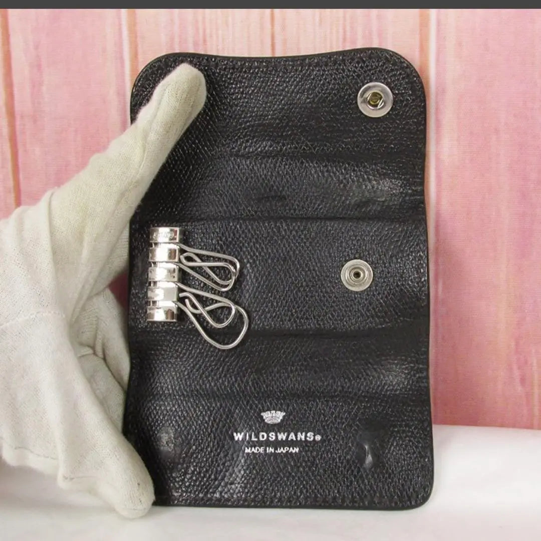 WILDSWANS Leather Key Case