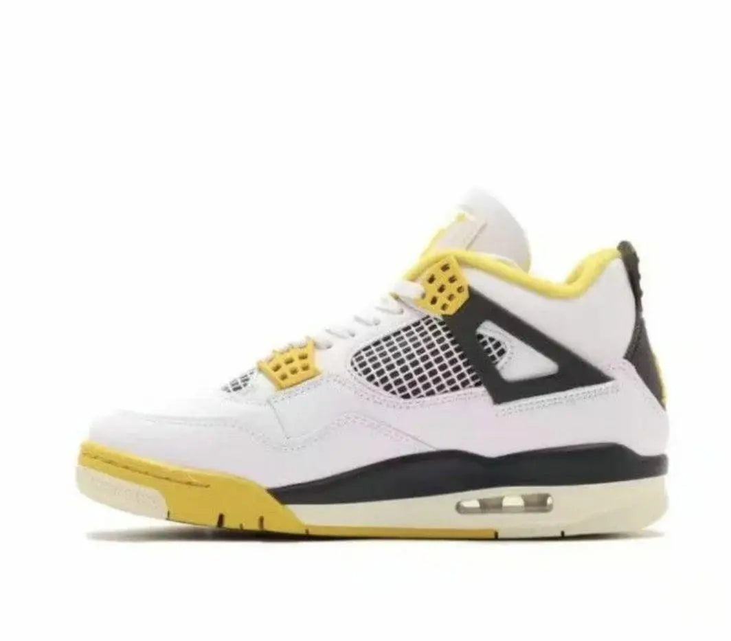 Nike Nike Air Jordan 4 para mujer, color blanco y leche de coco