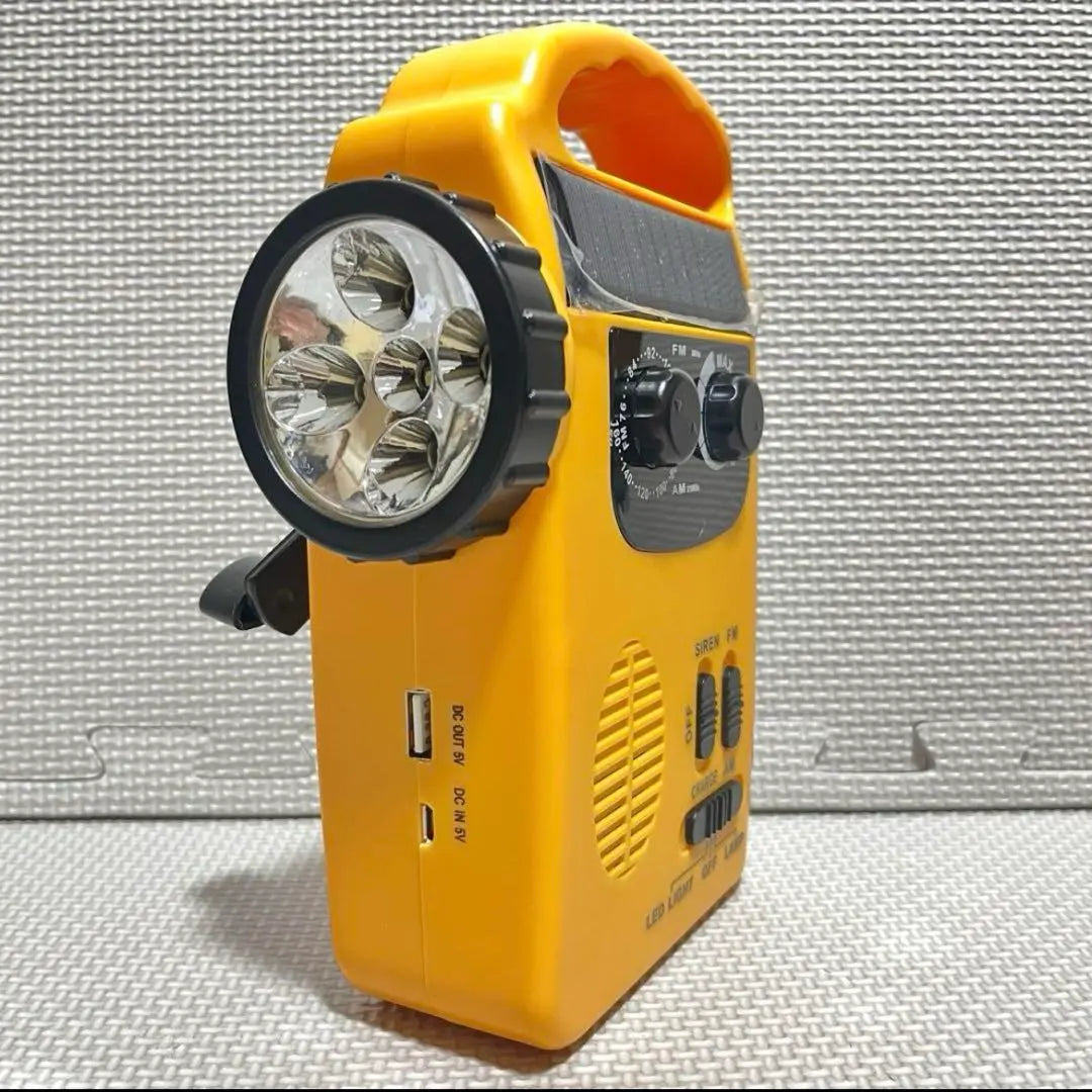 Multifunctional radio, disaster prevention radio, flashlight, portable radio, LED, sunlight, hand-crank, USB