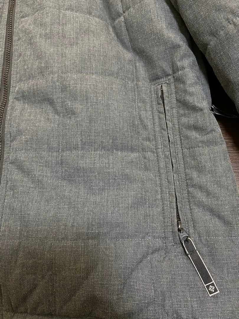 Colombia batting jacket zip -up gray