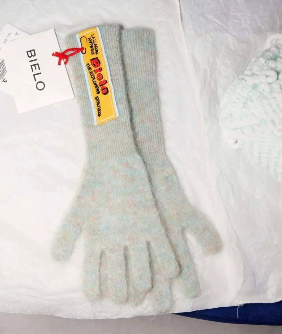 Good condition BIELO gloves mint green