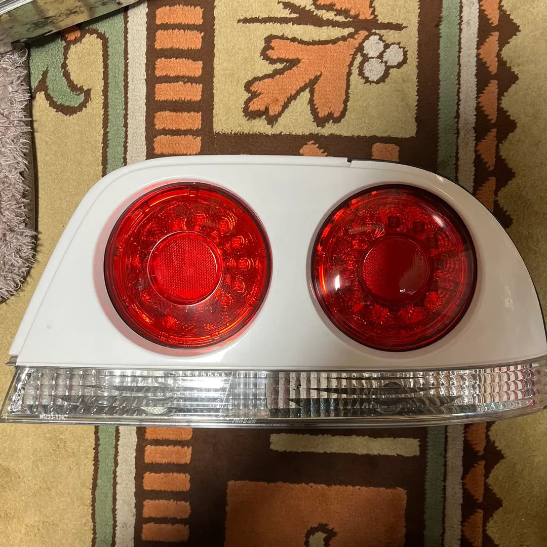 33GTR quasi-product LED tail lamp set