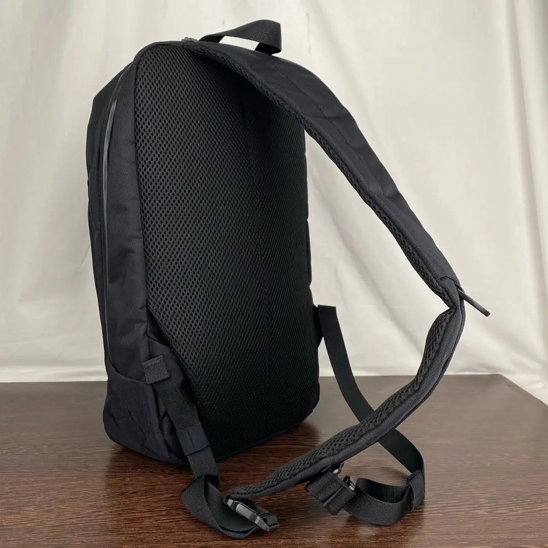 BRIEFING MFC SLING WR / Black Body Bag