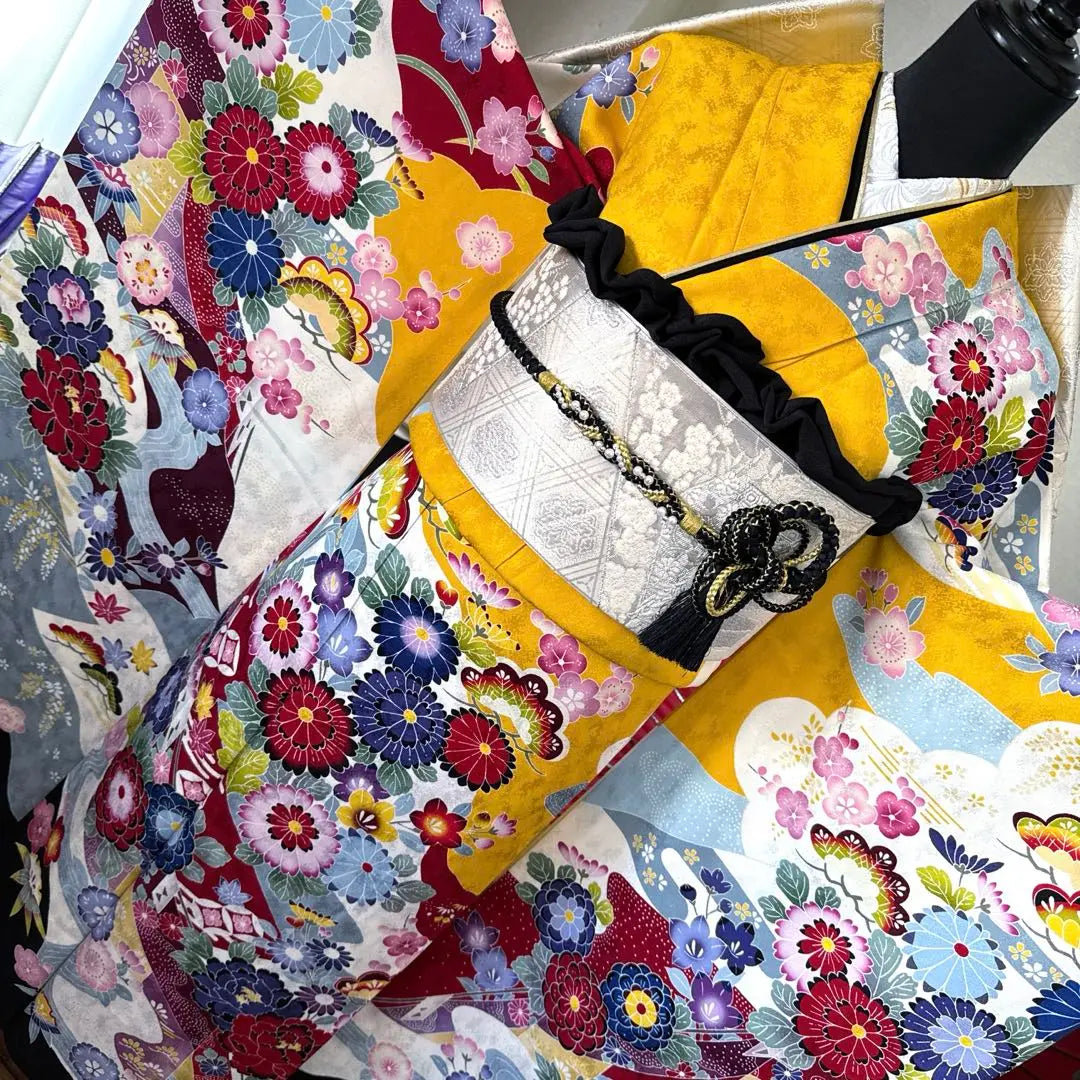 Full set of furisode (7 pieces), guard processed, dyed with mold, mai cherry blossoms, snowy circles, chrysanthemums, pine, bamboo, plum, cloisonne, ekasu