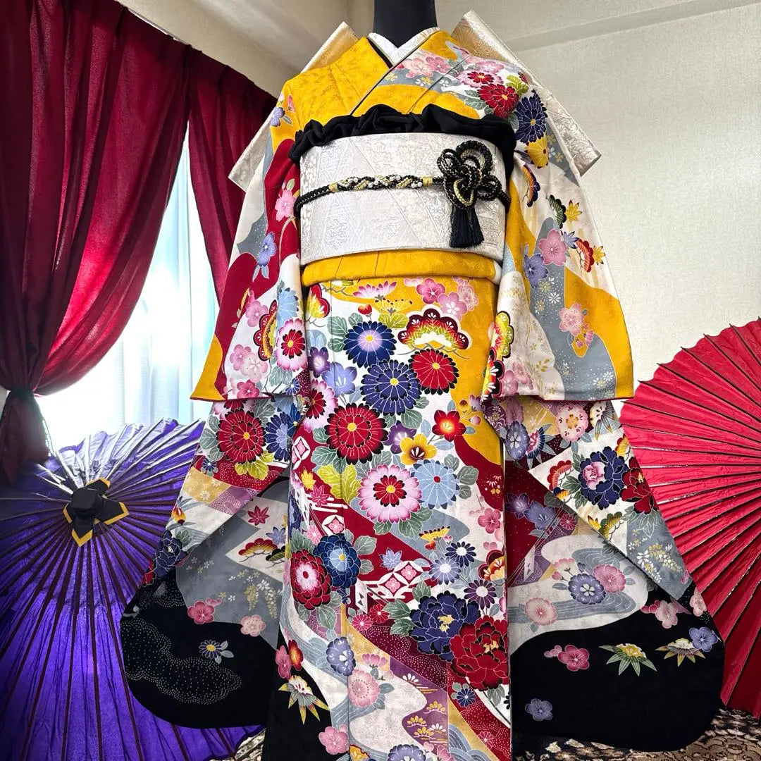 Full set of furisode (7 pieces), guard processed, dyed with mold, mai cherry blossoms, snowy circles, chrysanthemums, pine, bamboo, plum, cloisonne, ekasu