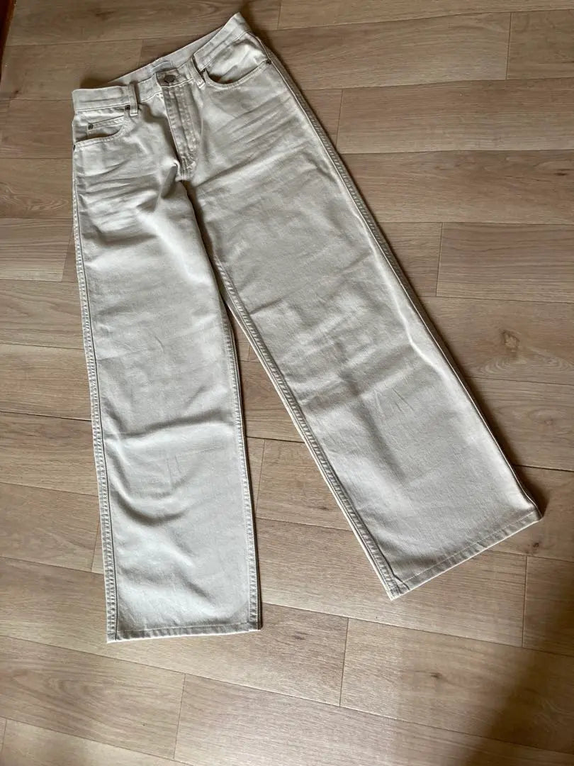 ★Uniqlo Baggy Jeans★Size 23★