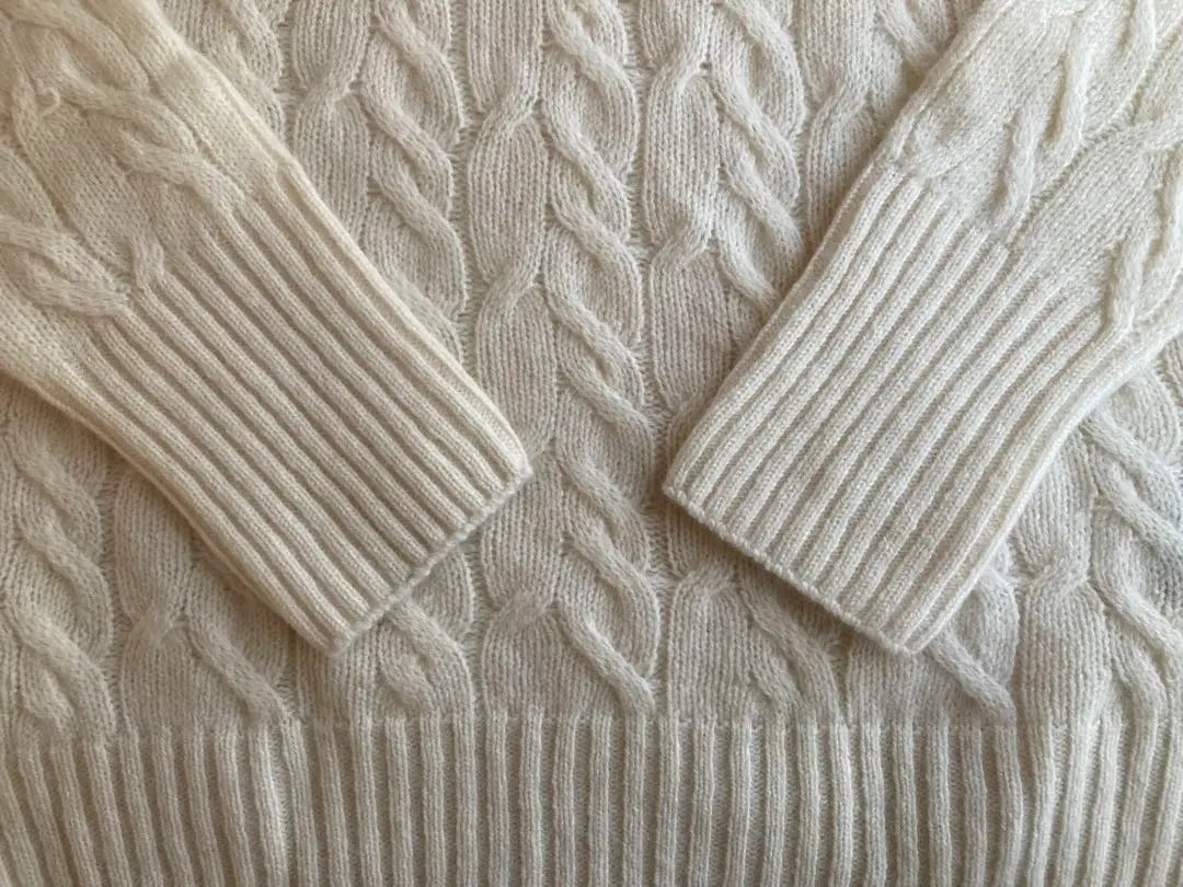 New Dormore Geelong Lamb Turtleneck Cable Knit Off-White 50