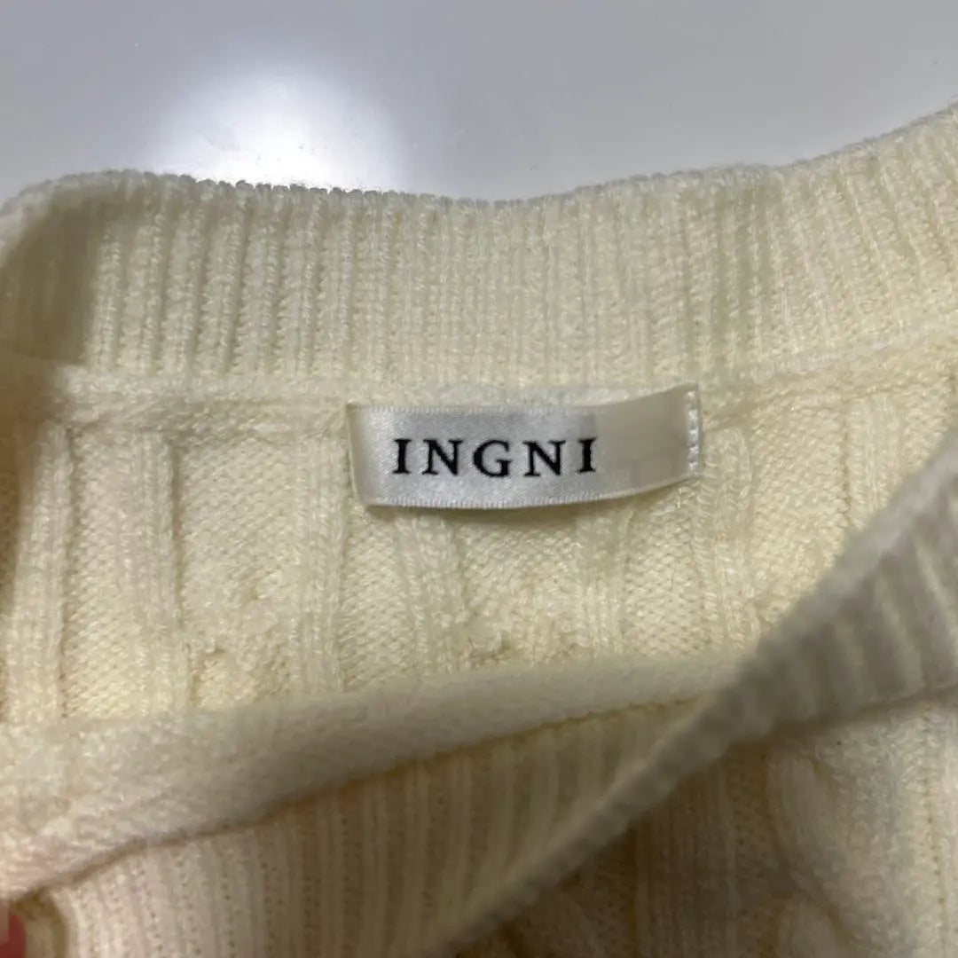 INGNI Jersey De Punto De Cable Marfil M | INGNI アイボリー ケーブル編み セーター M