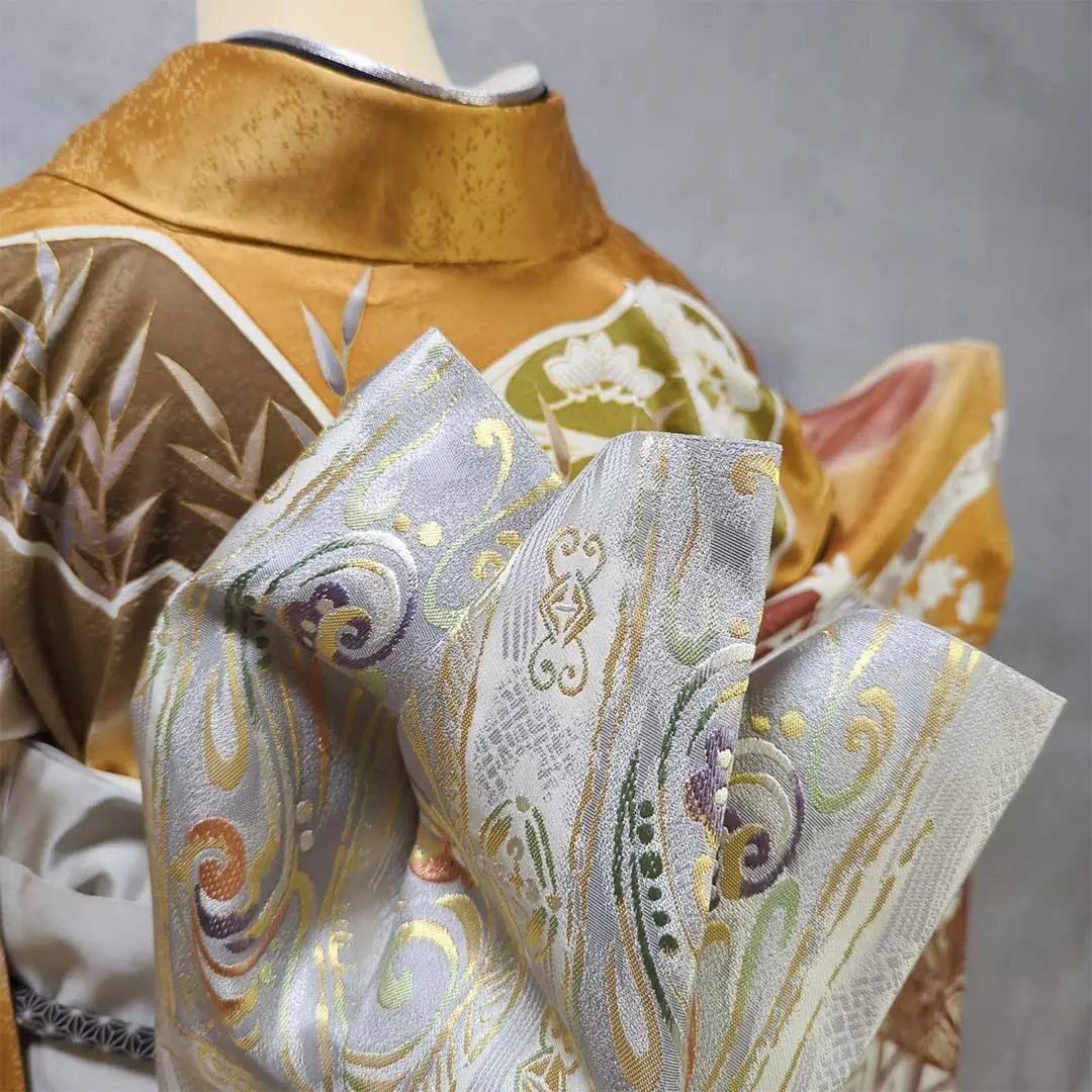 [At a glance!] High-class classic furisode set] Yellow type L