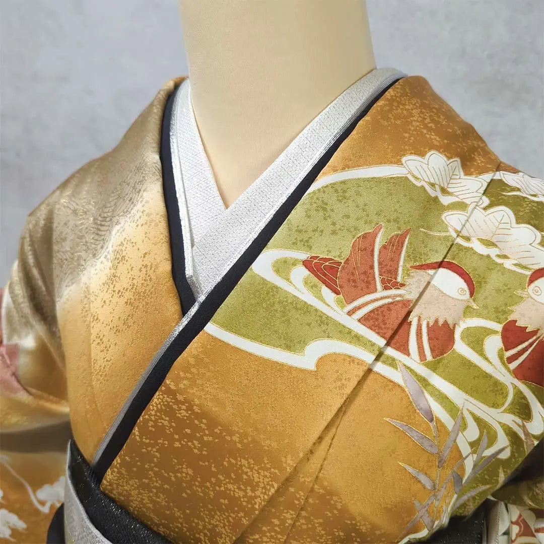 [At a glance!] High-class classic furisode set] Yellow type L