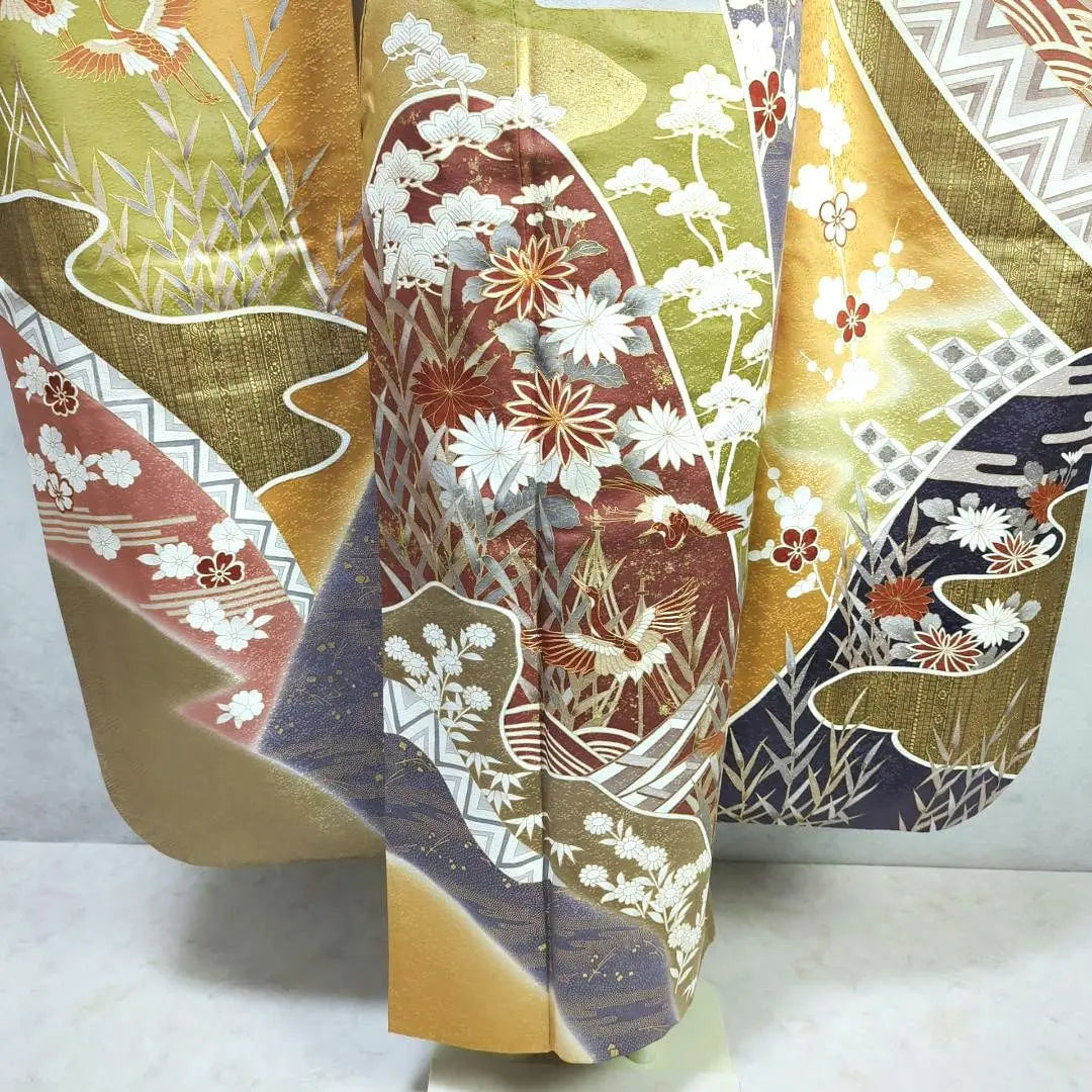 [At a glance!] High-class classic furisode set] Yellow type L