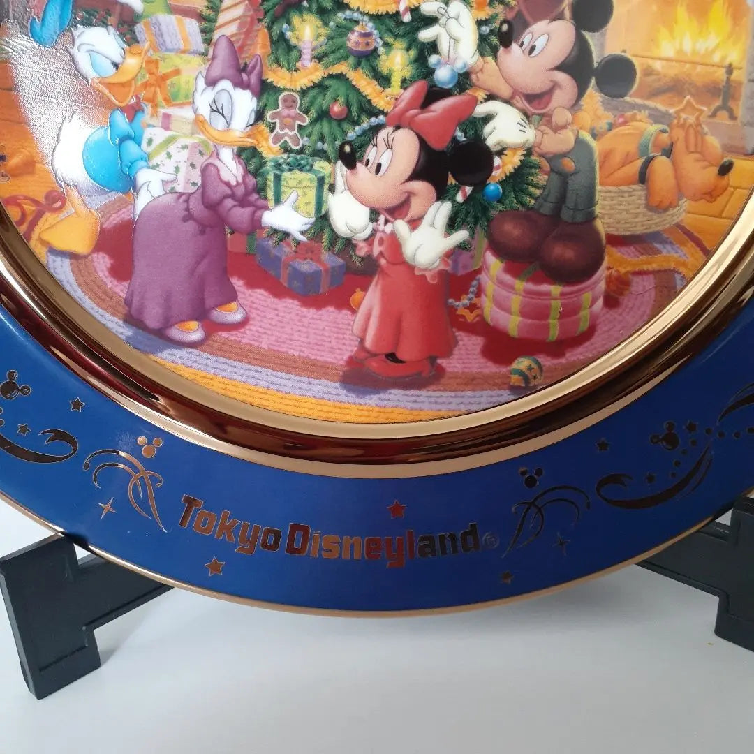 Tokyo Disneyland Christmas Plate 2000