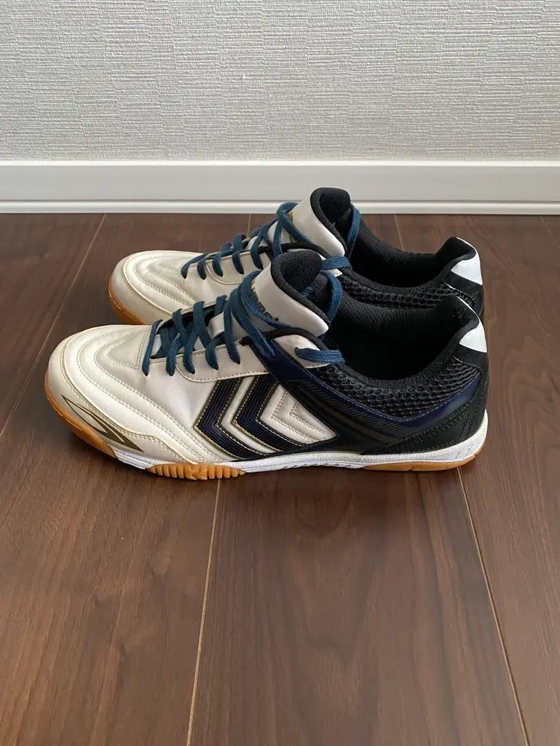 [New and unused] hummel Aerato II GS (white x navy) 27cm