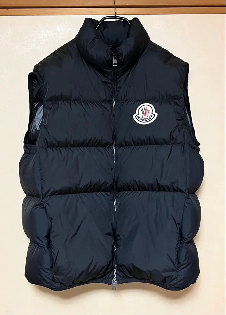 Moncler Big Logo Down Vest ALMAZ