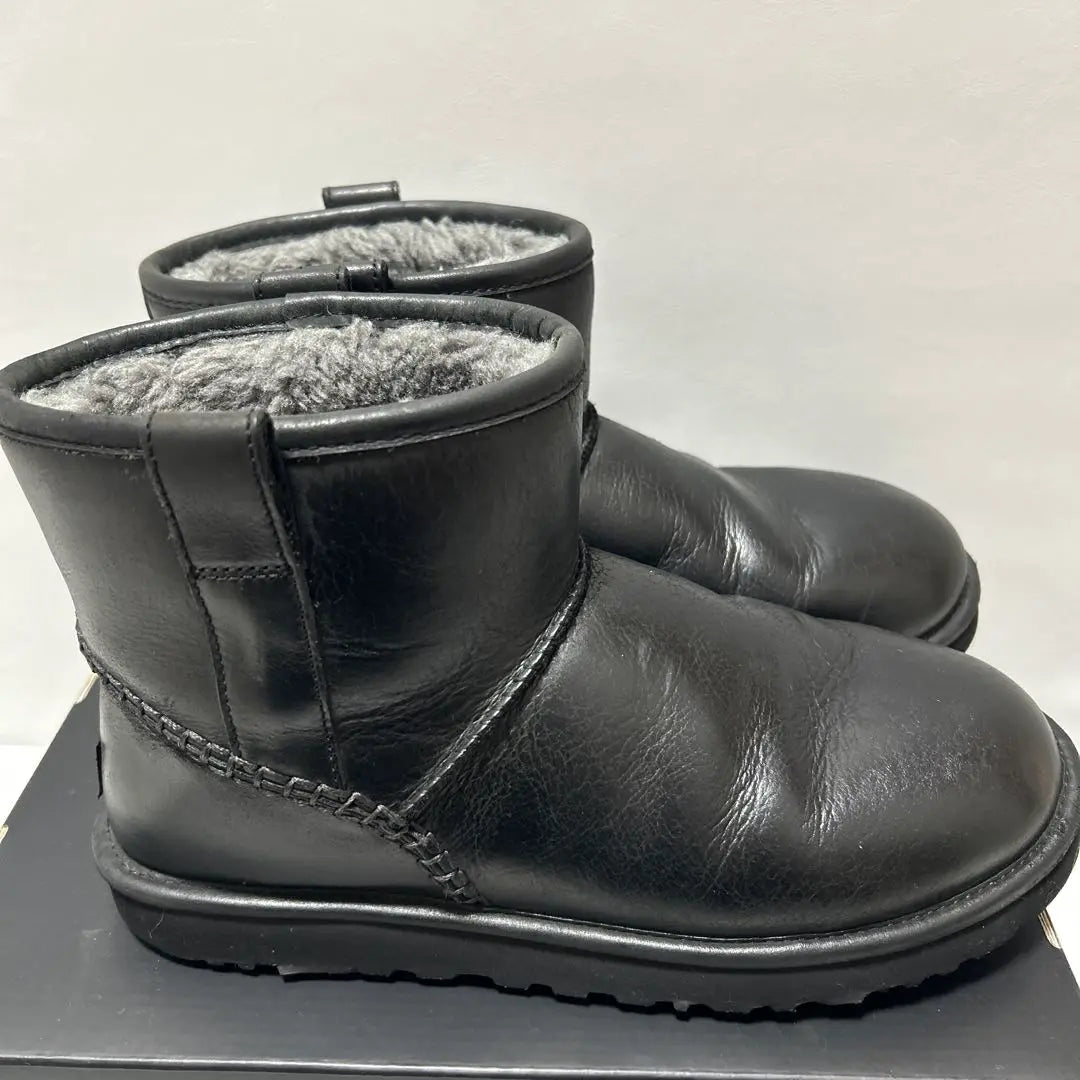 UGG Black Leather Mouton Boots 27cm