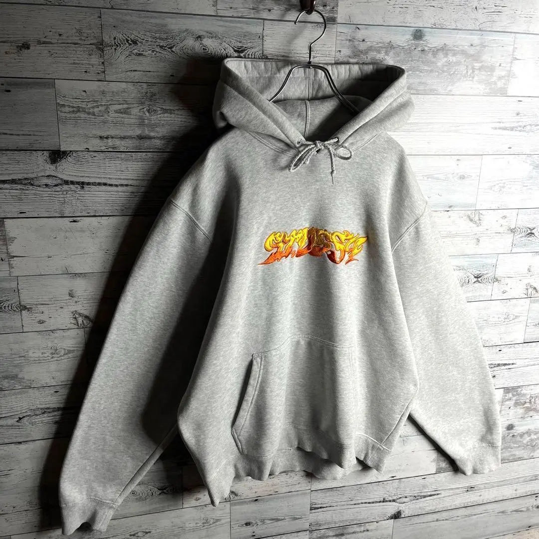 [Rare XL size] Stussy☆ Fire pattern hoodie with embroidered logo