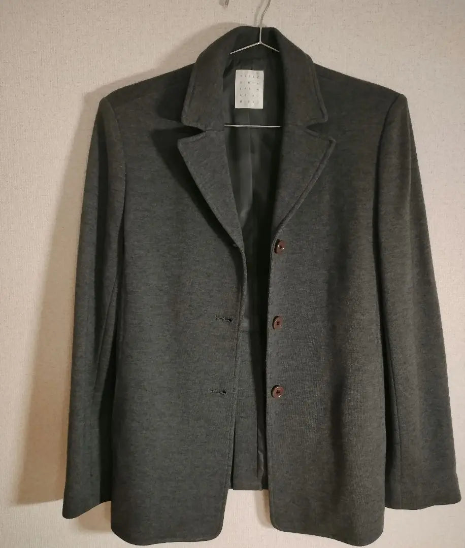 Beautiful condition, made in Japan, tailored collar jacket size 9