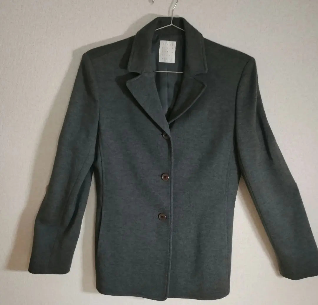 Beautiful condition, made in Japan, tailored collar jacket size 9