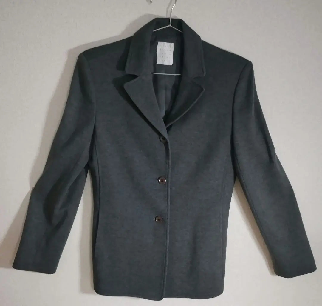 Beautiful condition, made in Japan, tailored collar jacket size 9