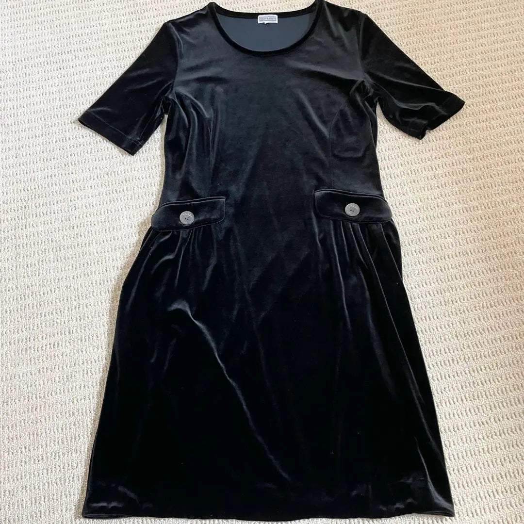 Size L Foxy Rabbits Velour Dress Black Gathered