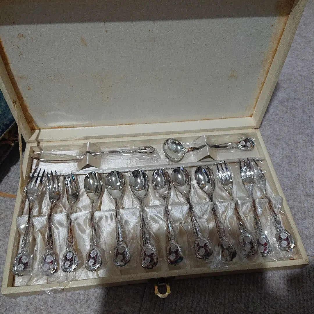 Cutlery set