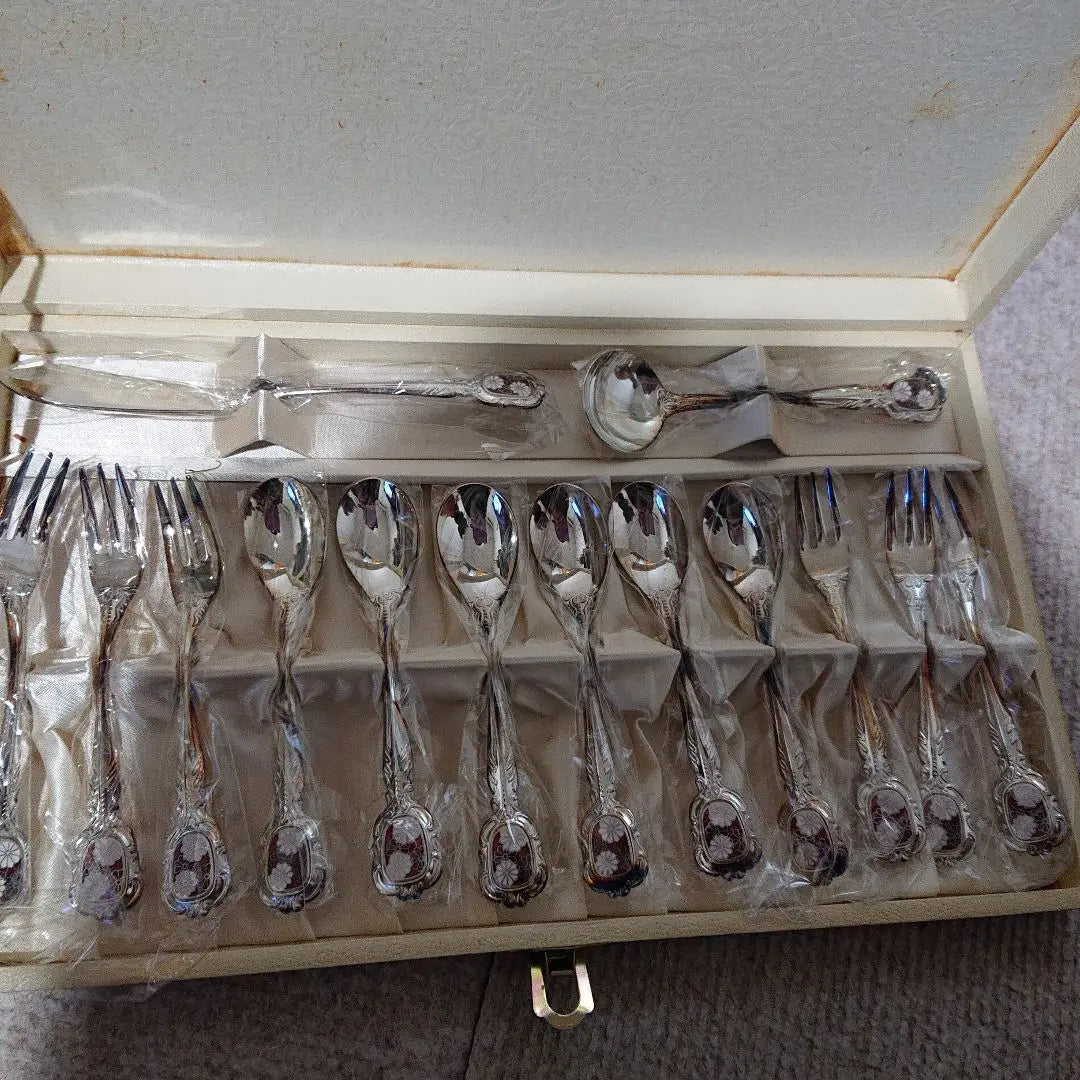 Cutlery set