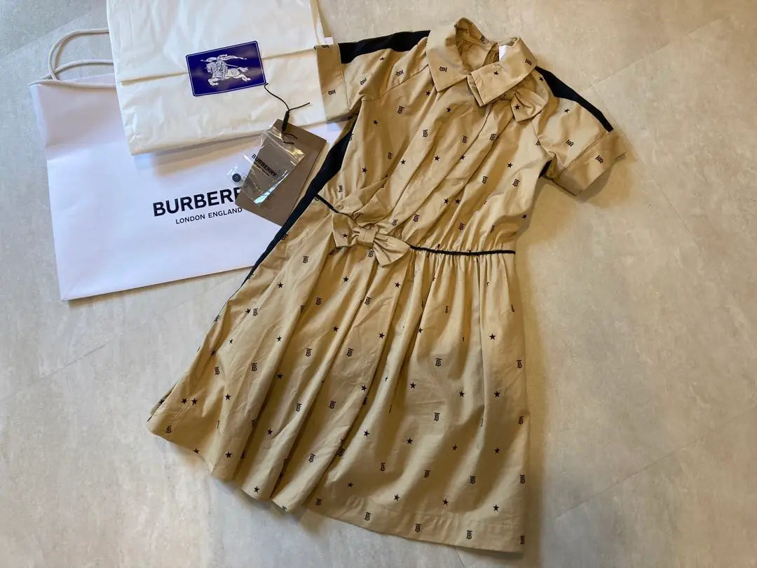 Vestido de manga corta Burberry 6 años