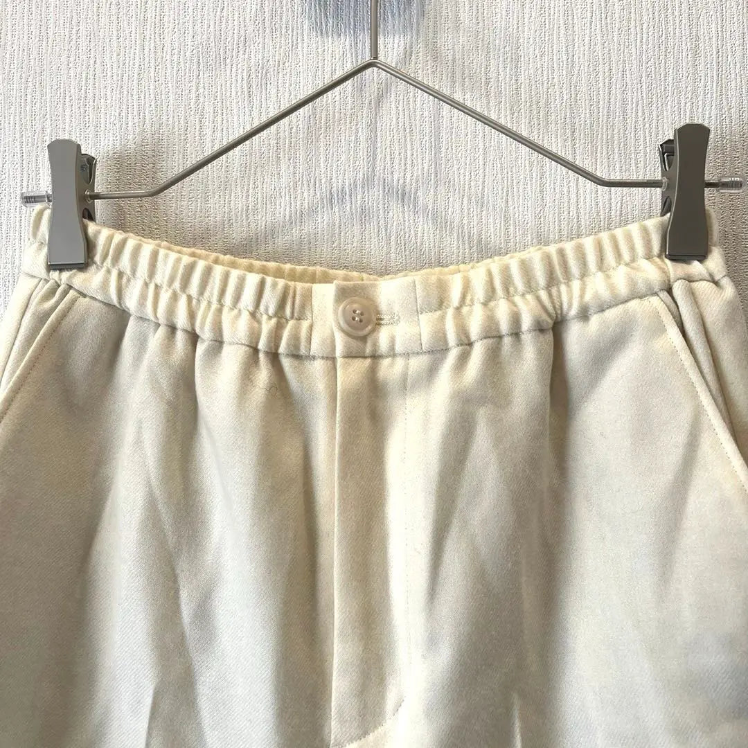 [O0u] Pantalones O0u con cintura elástica color crema 100% lana M