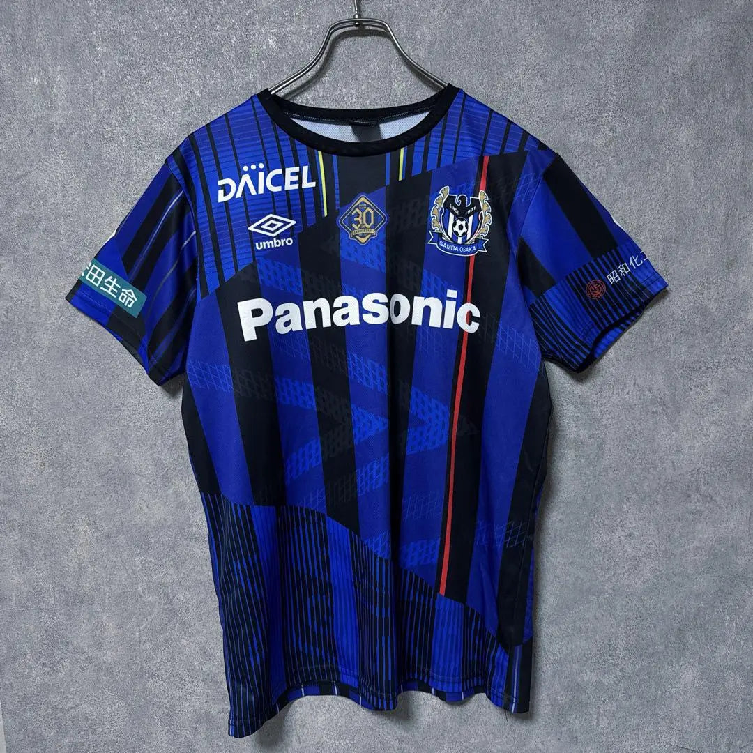 Camiseta del uniforme del 30.º aniversario del UMBRO Gamba Osaka 12