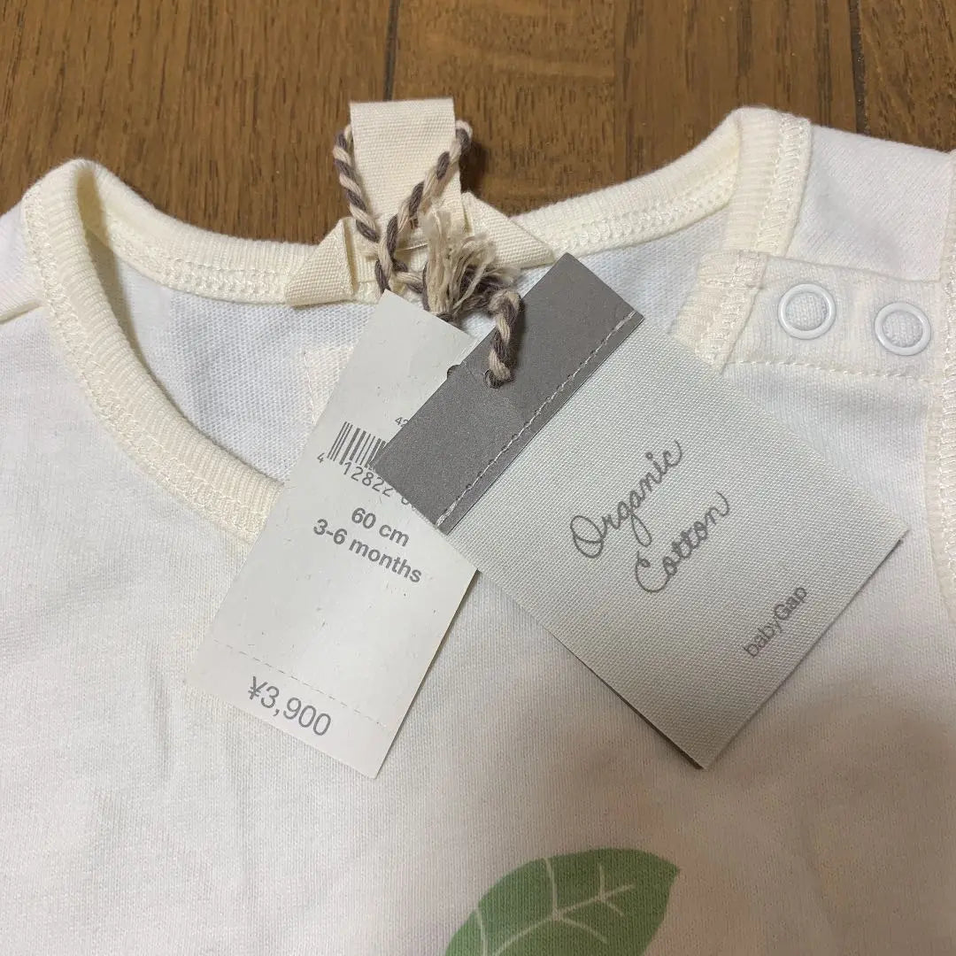 Brand new, unused baby gap romper 60cm | 新品未使用 ベビーギャップ ロンパース 60cm