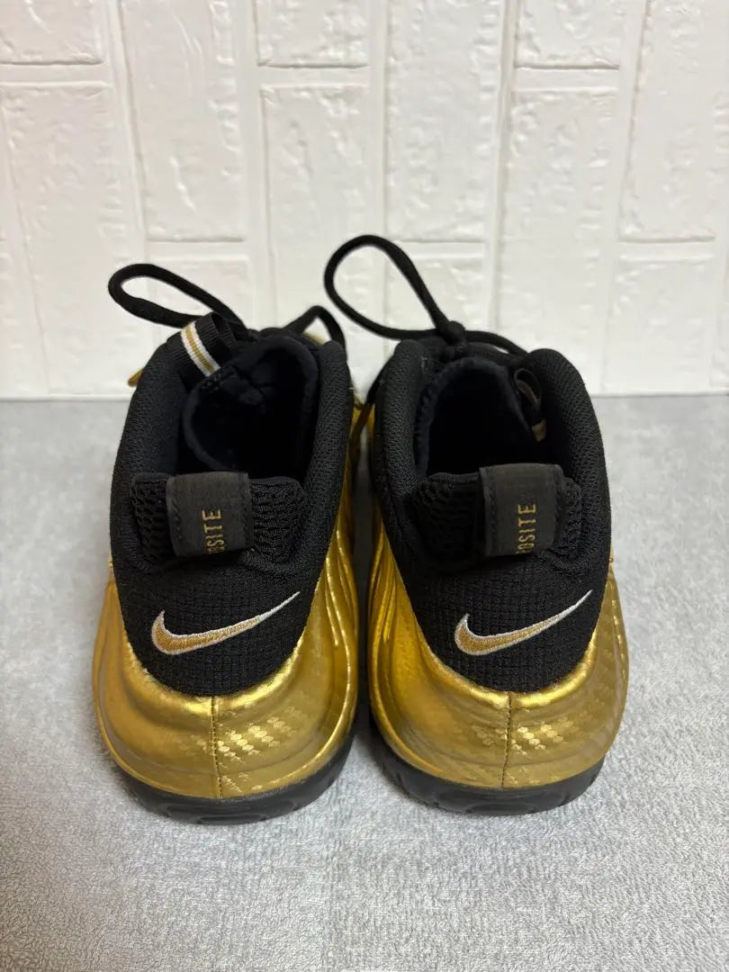 Nike Basketball Shoes 29cm Gold