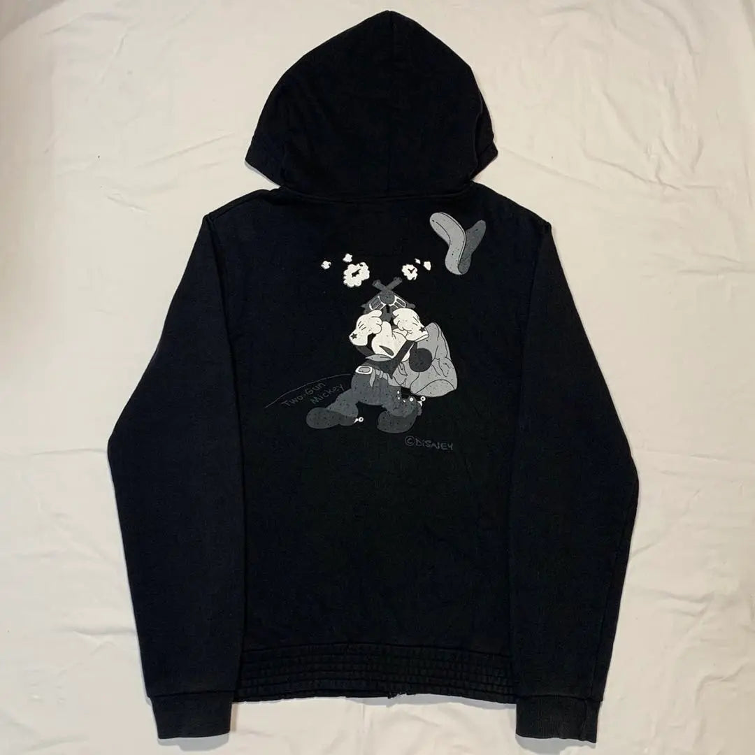 Sudadera con capucha y pistola de calavera de Mickey de Disney Roar Roen