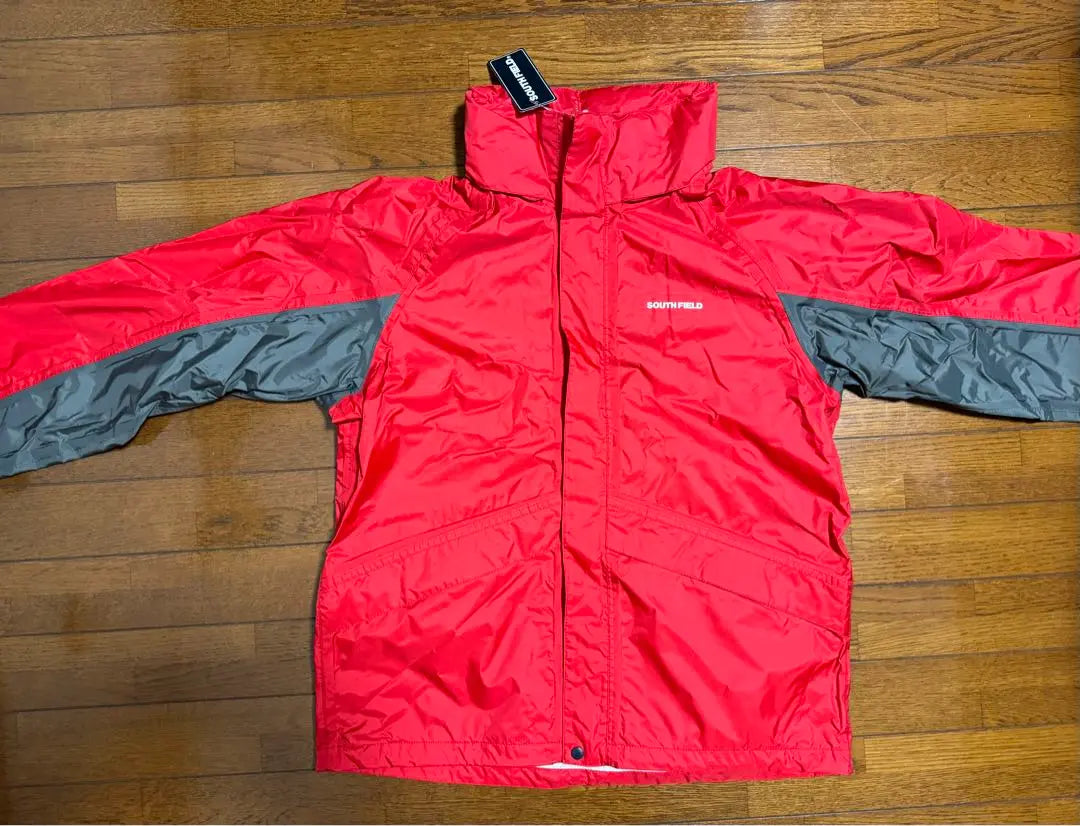 Brand new, unused rainwear M