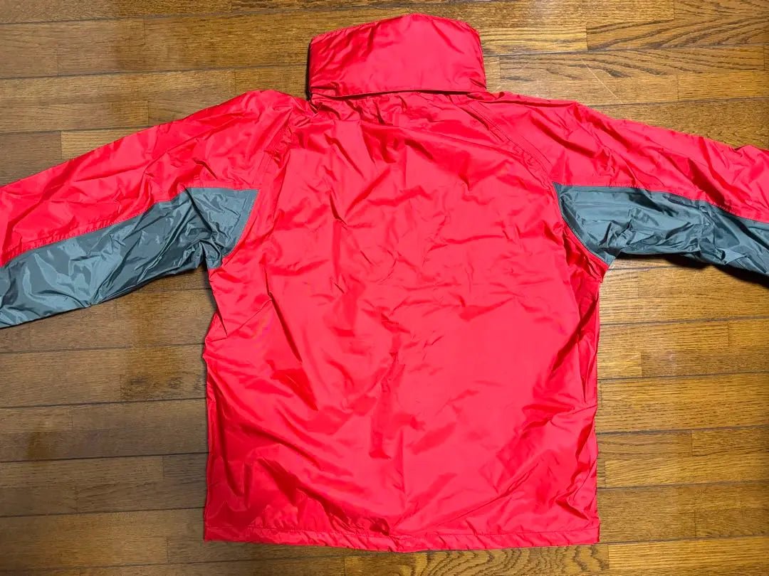 Brand new, unused rainwear M