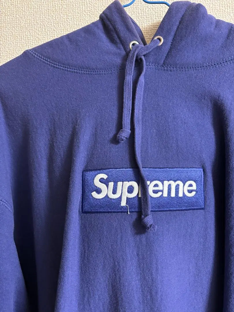 Sudadera con capucha y logo de Supreme Box L