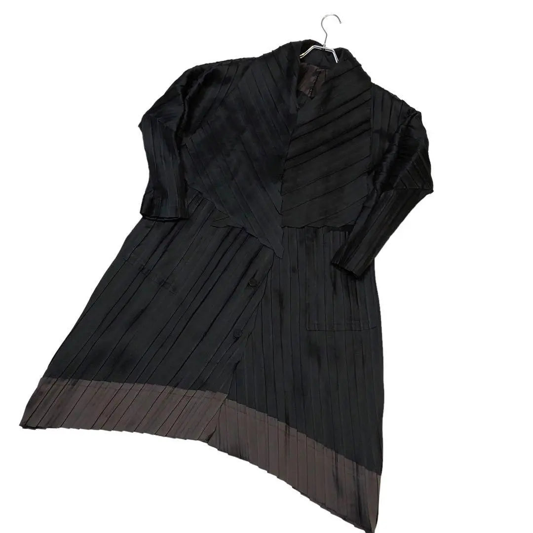 ★Extremely beautiful condition★Issey Miyake pleated long coat M A-line flare black transformed