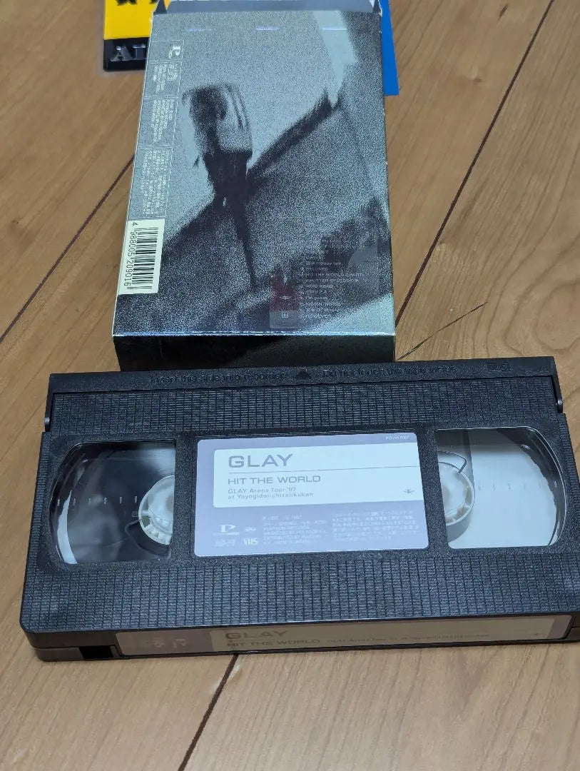 Super rare GLAY Pop Video for store performances Mouse pads VHS 4 rare set