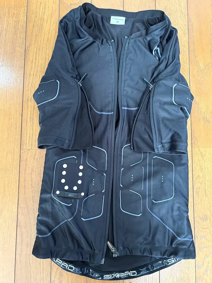 SIXPAD Power Suit for Women, Top and Bottom M size