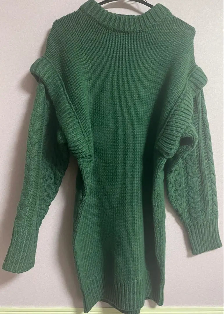 MOUSSY Dark Green Knit Sweater Brand new and unused