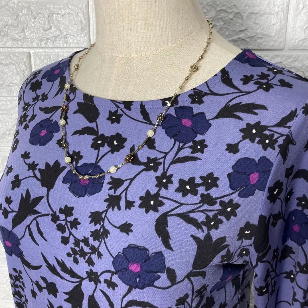 OFUON Floral pattern polyester stretch top [38/M size] ★ Beautiful condition★