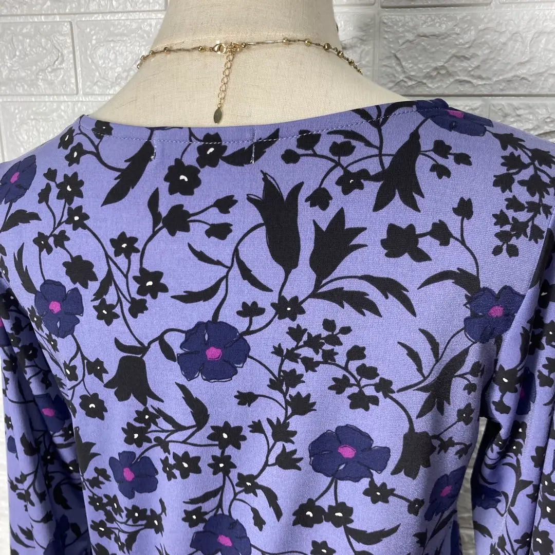 OFUON Floral pattern polyester stretch top [38/M size] ★ Beautiful condition★