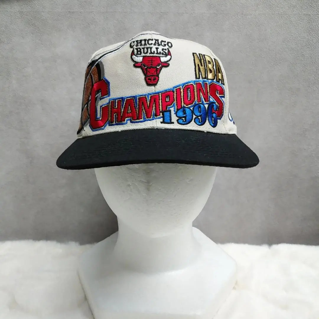 Chicago Bulls Cap CHICAGO BULLS Hat NBA Winner 1996