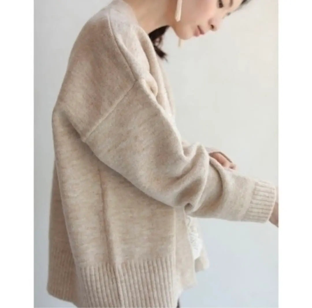 Unused French Pabe Funny Slayer -style knit cardigan | 未使用 french pave チラ魅せれース レイヤード風ニットカーディガン