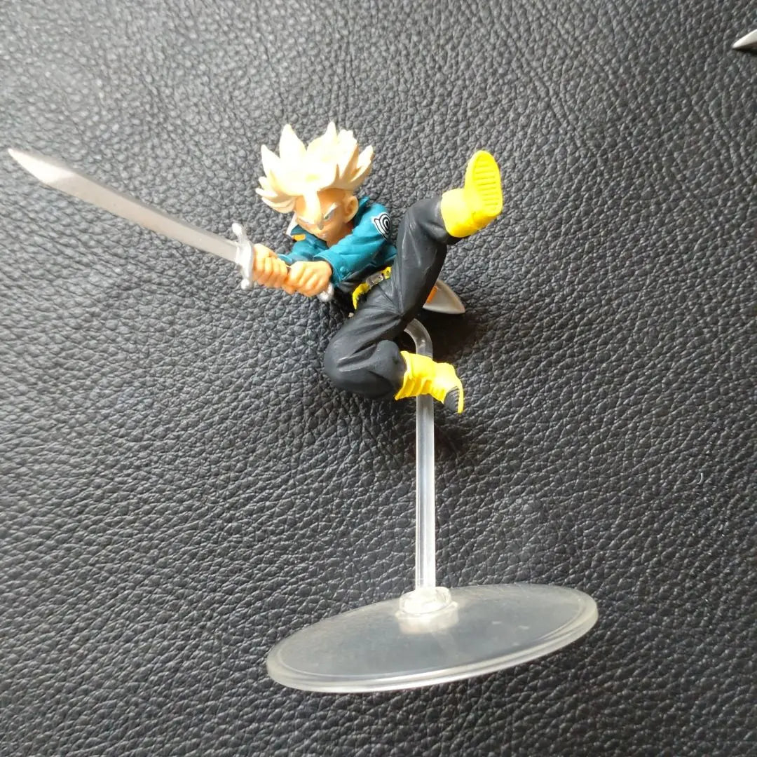 Dragon Ball, gacha, figures, etc., sold in bulk