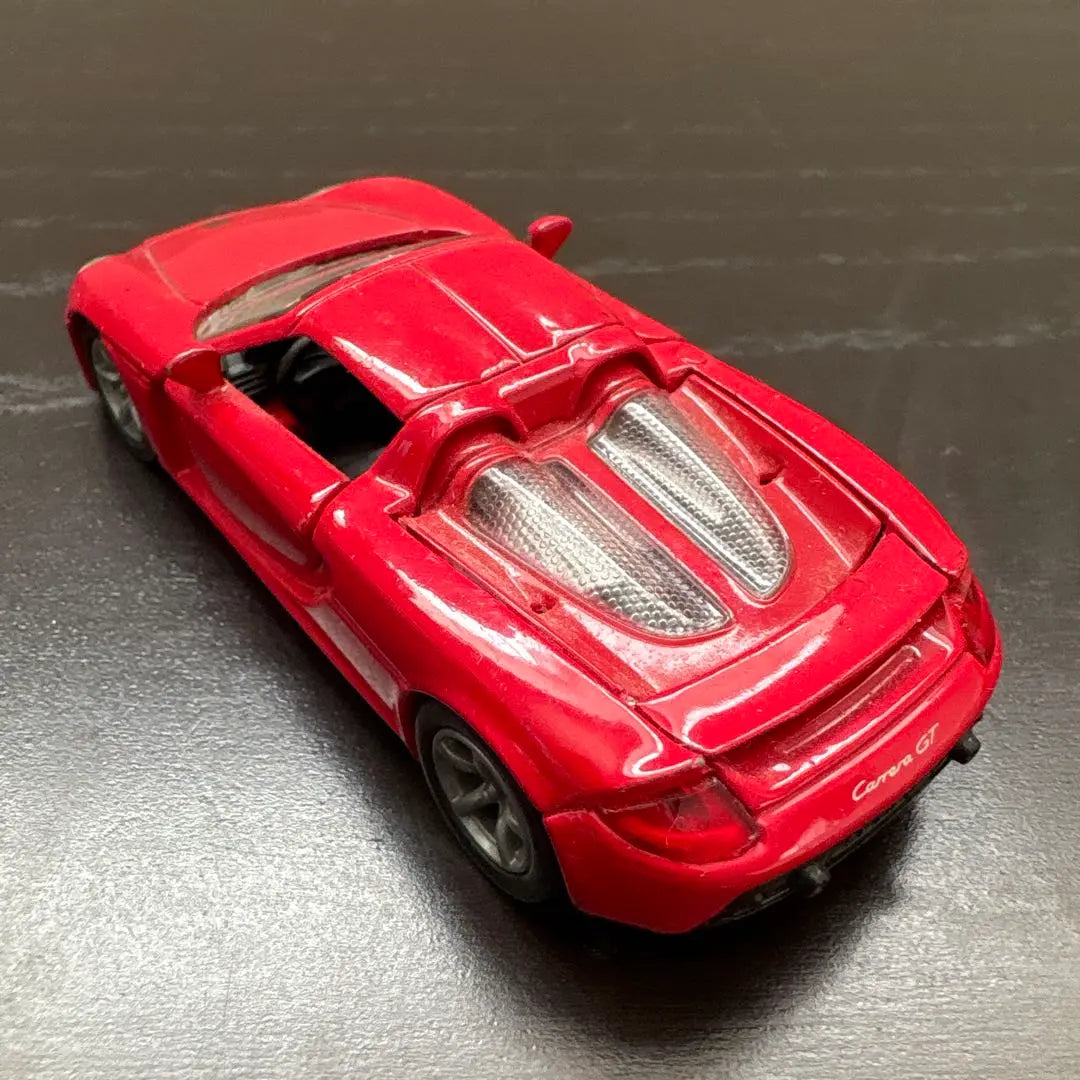 [Siku] Porsche Carrera GT Minicar Red