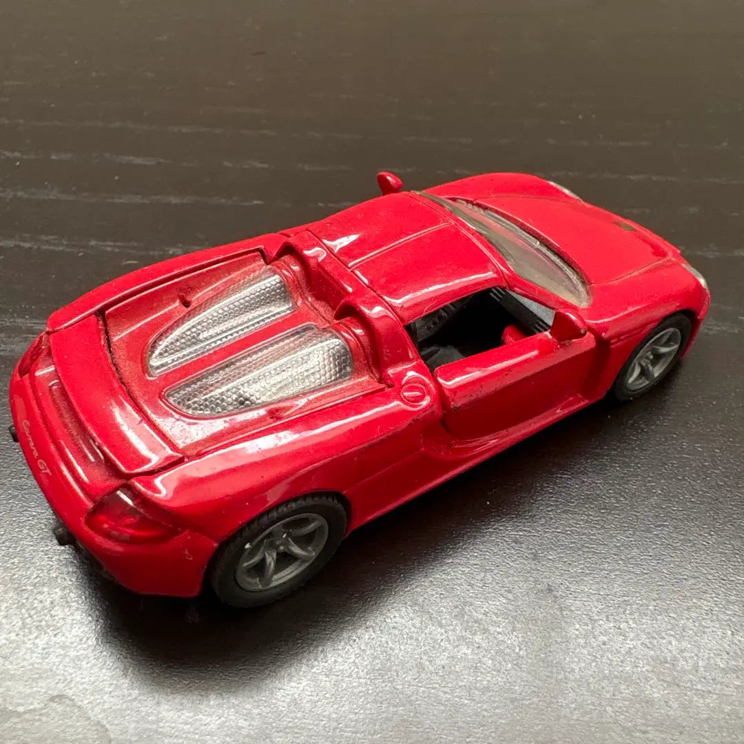 [Siku] Porsche Carrera GT Minicar Red