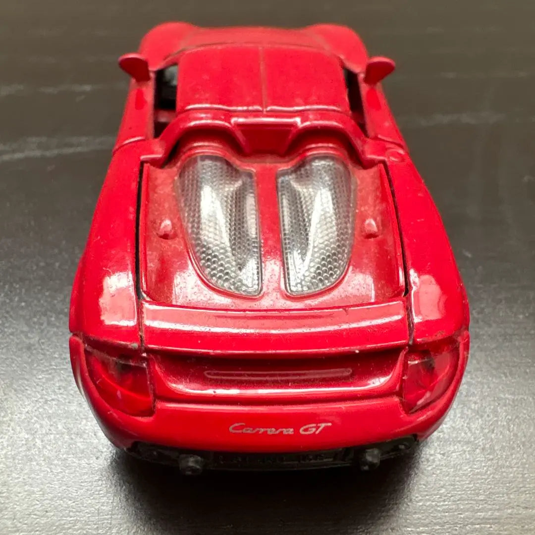 [Siku] Porsche Carrera GT Minicar Red